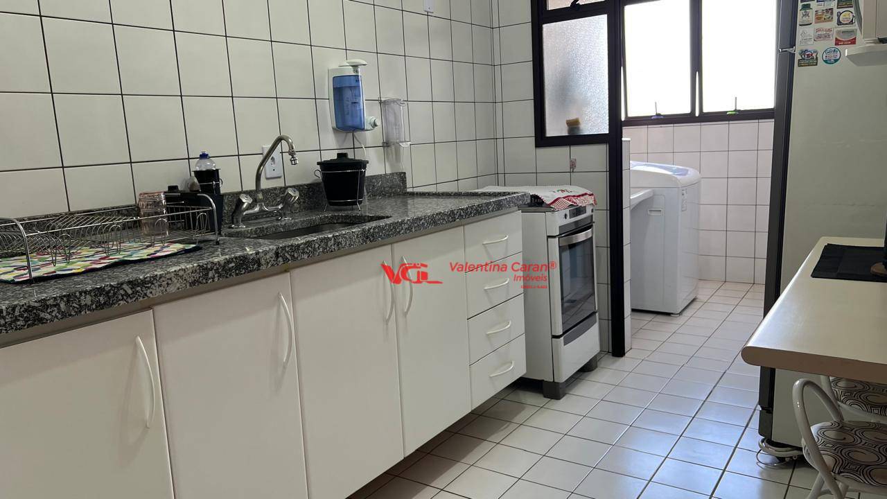 Apartamento à venda com 3 quartos, 84m² - Foto 10