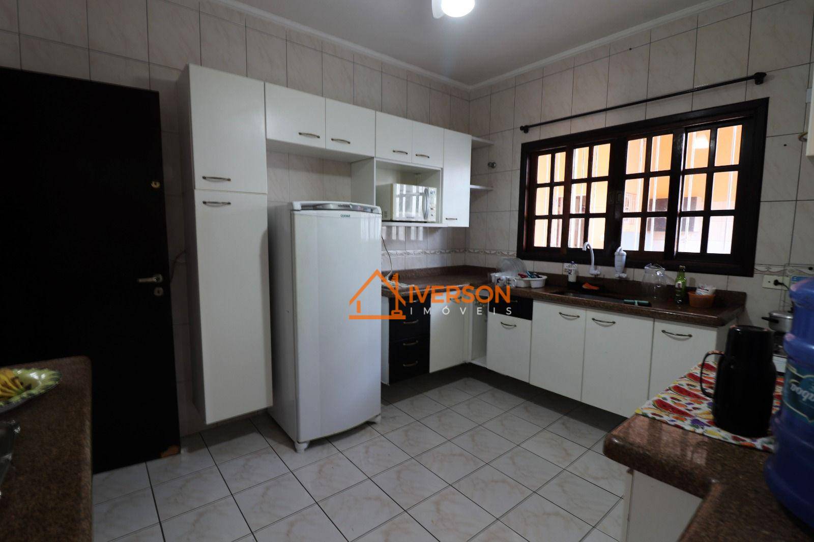 Sobrado à venda com 3 quartos, 184m² - Foto 8