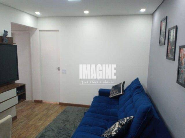 Apartamento à venda com 2 quartos, 50m² - Foto 3