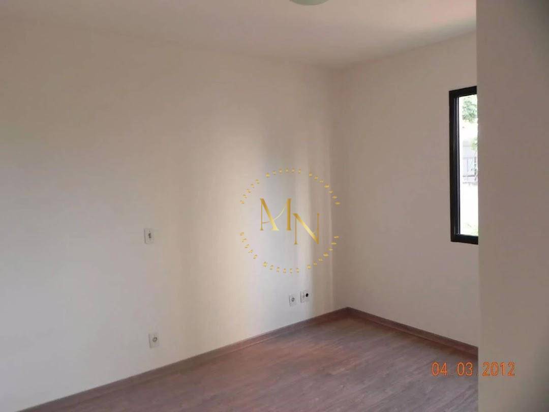 Apartamento à venda com 3 quartos, 92m² - Foto 7