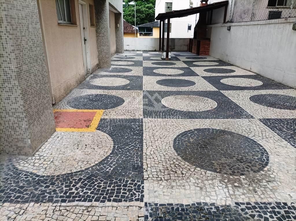 Apartamento à venda com 3 quartos, 100m² - Foto 35