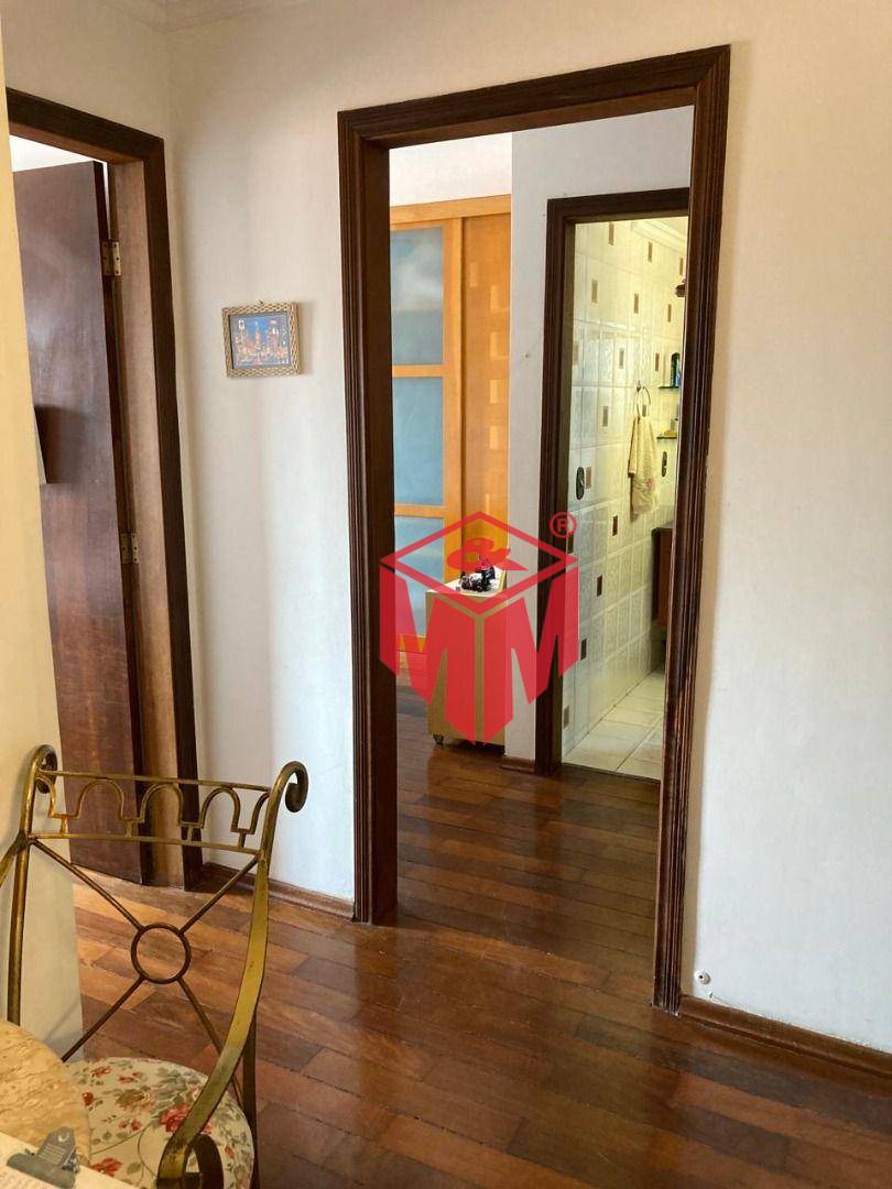 Apartamento à venda com 3 quartos, 180m² - Foto 18