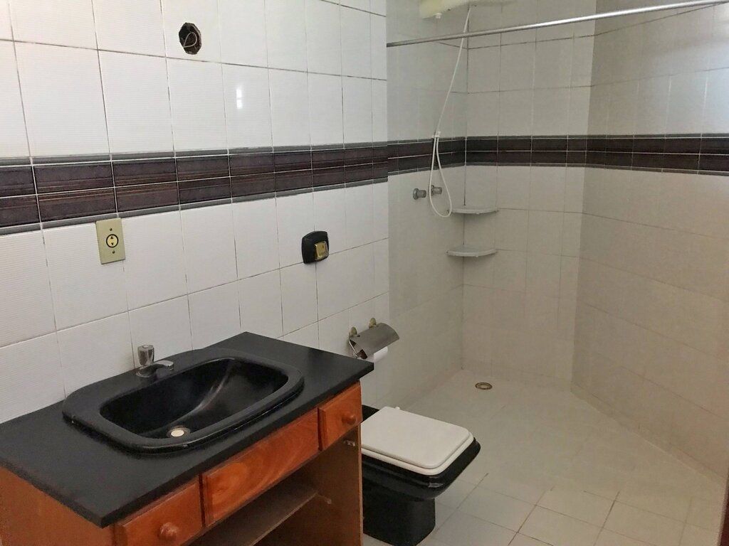 Casa de Condomínio à venda com 3 quartos, 558m² - Foto 12