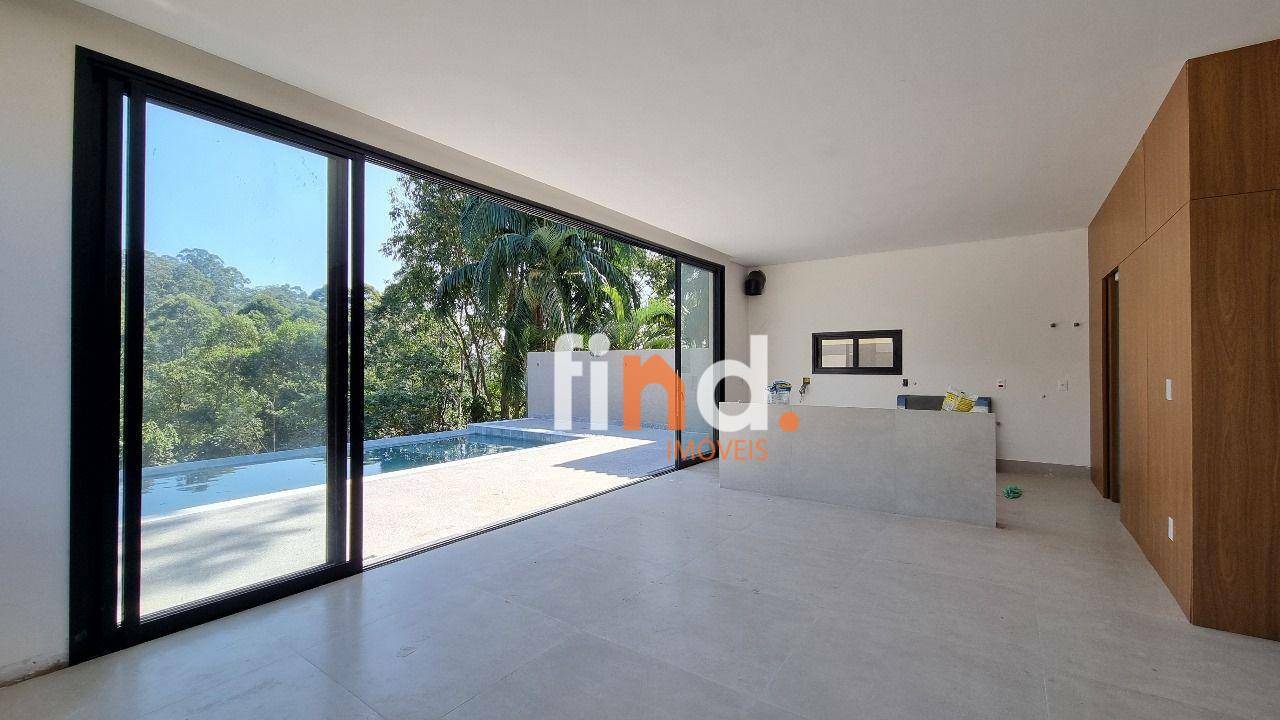 Casa de Condomínio à venda com 3 quartos, 263m² - Foto 4