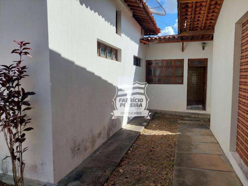 Casa à venda com 4 quartos, 390m² - Foto 43