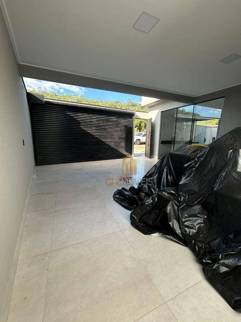 Casa à venda com 3 quartos, 143m² - Foto 2