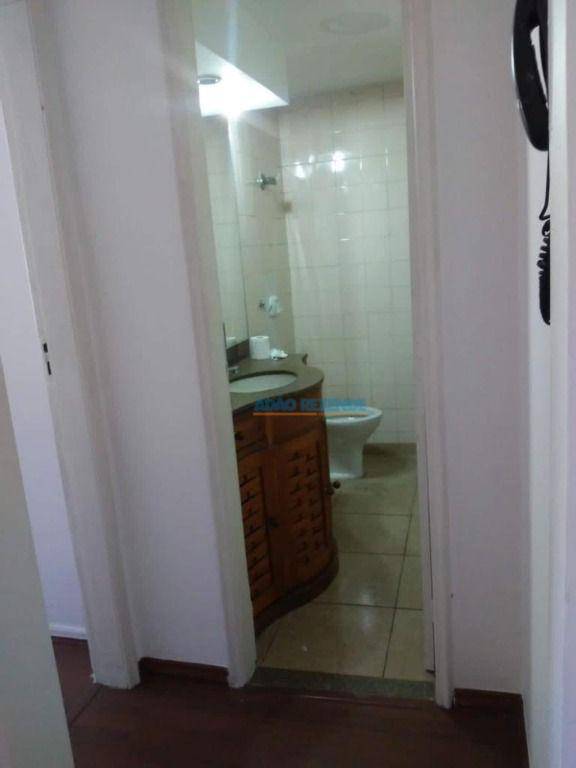 Apartamento à venda com 2 quartos, 50m² - Foto 8