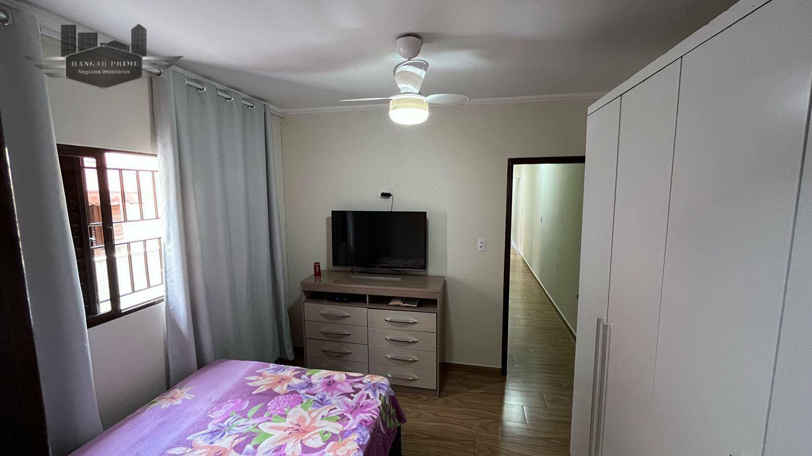 Casa à venda com 4 quartos, 120m² - Foto 23