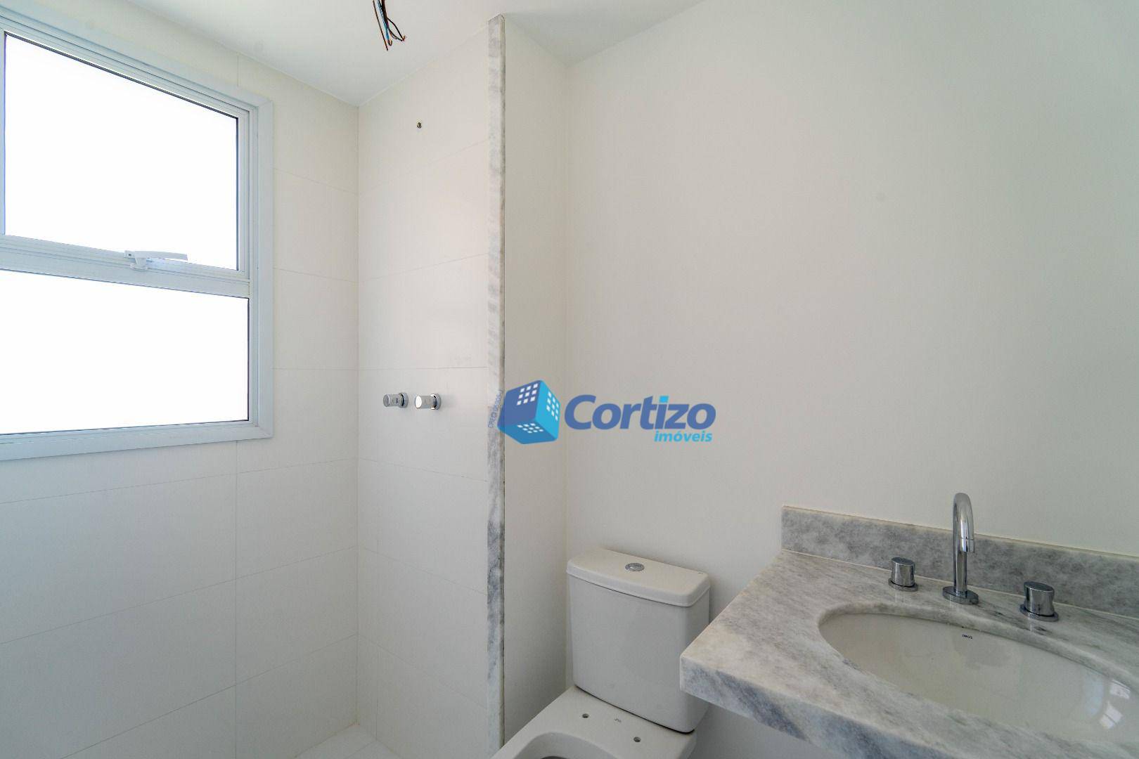 Apartamento à venda com 3 quartos, 175m² - Foto 27