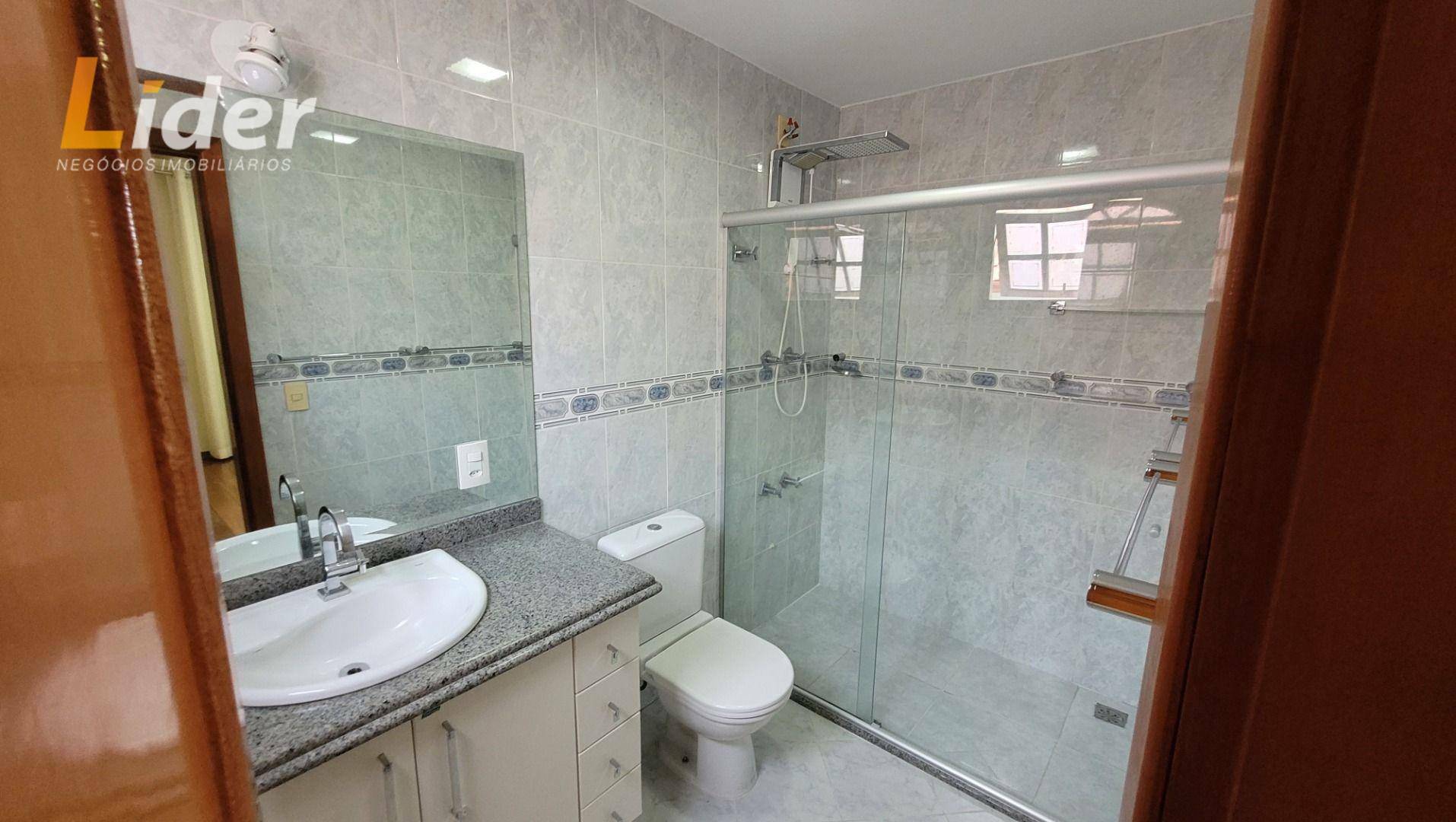 Casa à venda com 4 quartos, 279m² - Foto 32