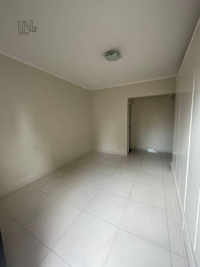 Apartamento à venda com 3 quartos, 131m² - Foto 18