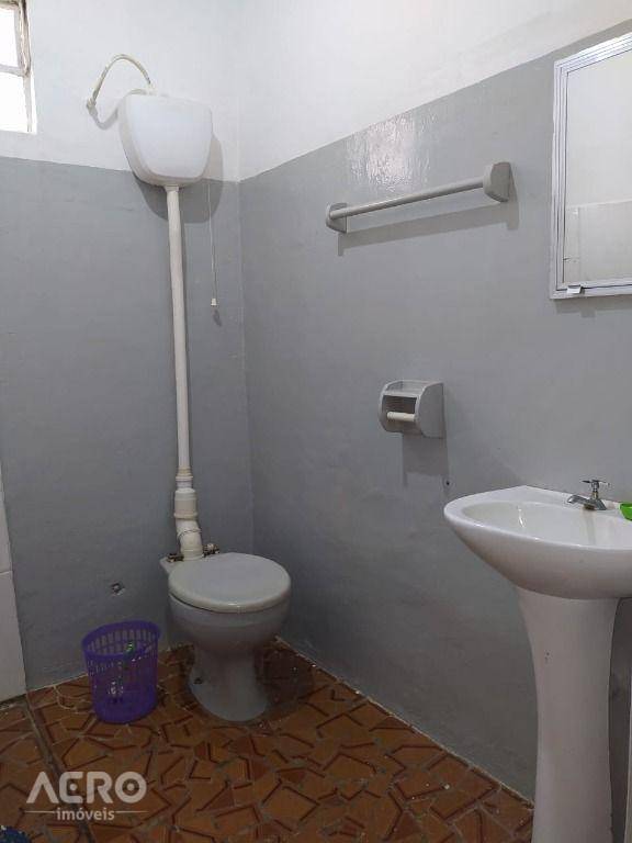 Chácara à venda com 3 quartos, 130m² - Foto 10