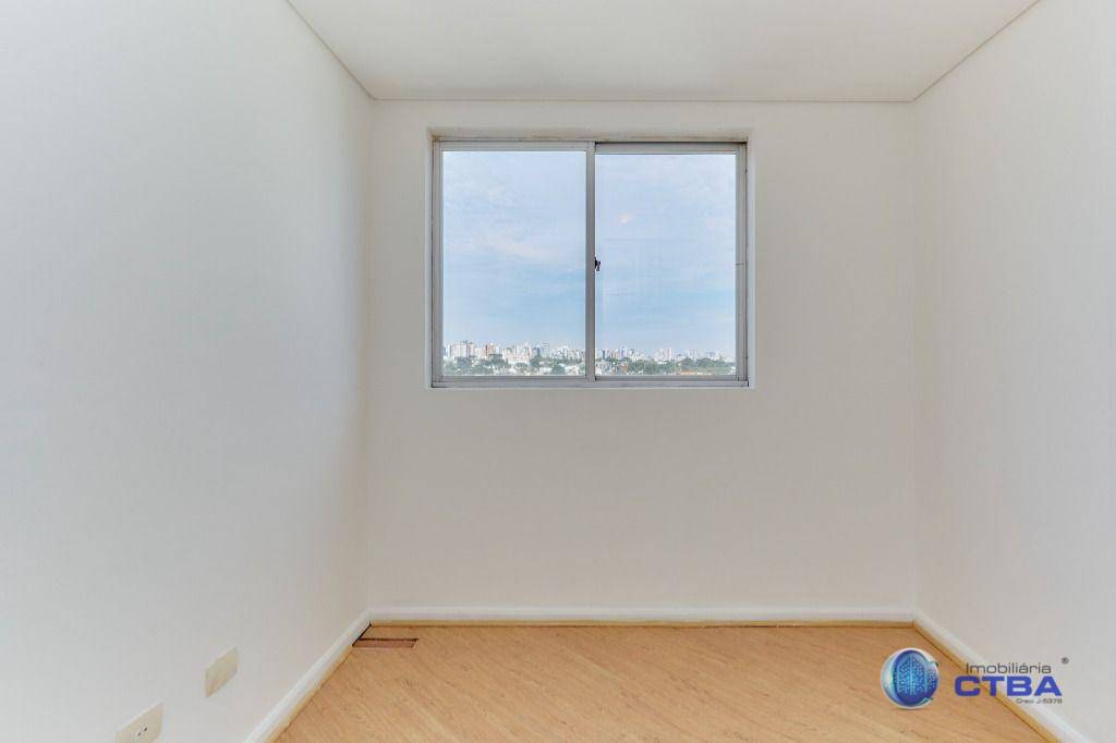 Apartamento à venda com 3 quartos, 182m² - Foto 15