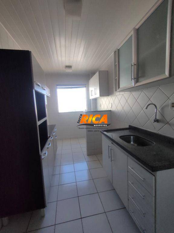 Apartamento para alugar com 2 quartos, 67m² - Foto 13