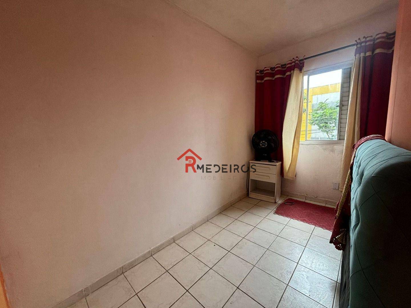 Apartamento à venda com 2 quartos, 55m² - Foto 4