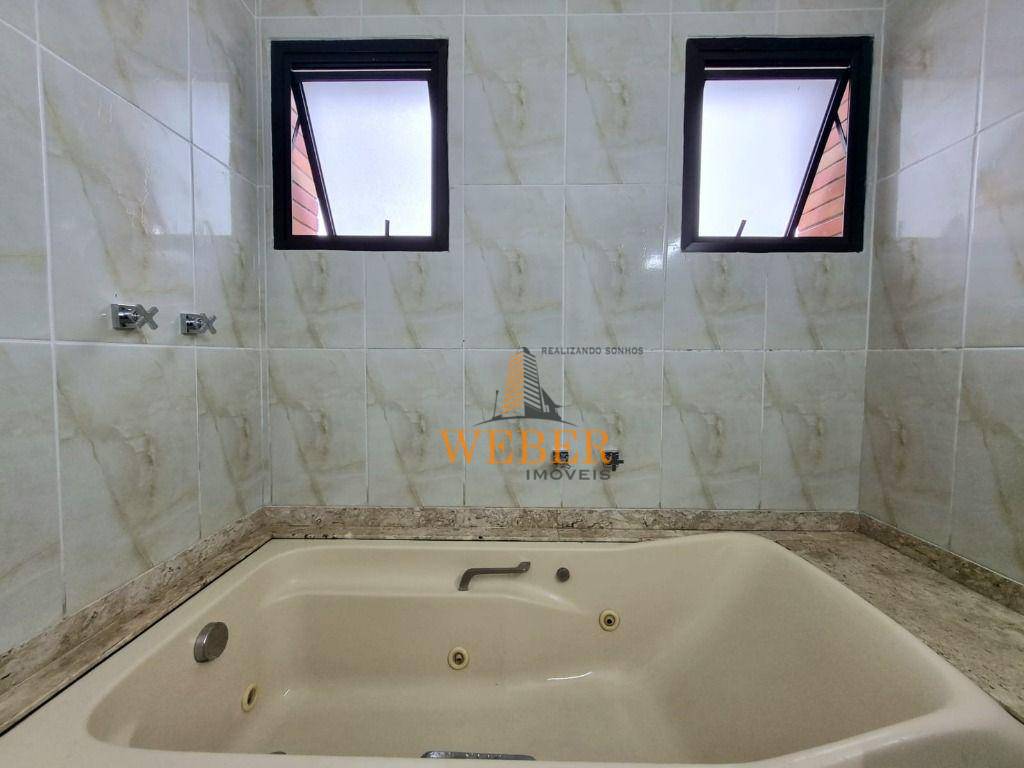 Apartamento à venda com 4 quartos, 236m² - Foto 20