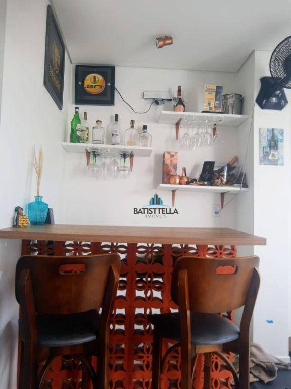 Apartamento à venda com 2 quartos, 50m² - Foto 13