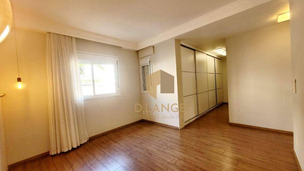 Casa de Condomínio para alugar com 3 quartos, 240m² - Foto 31