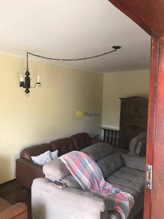 Casa à venda e aluguel com 3 quartos, 400m² - Foto 15