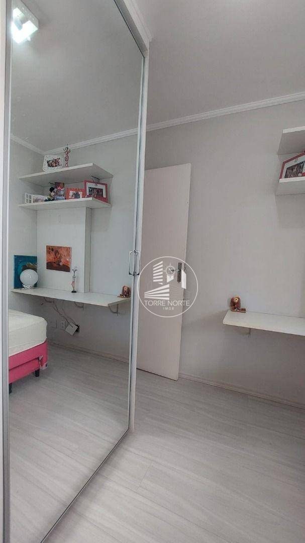 Apartamento à venda com 3 quartos, 81m² - Foto 18