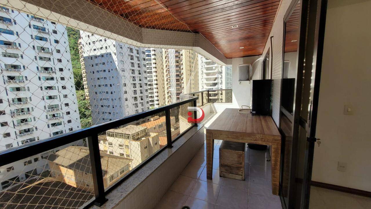 Apartamento à venda com 3 quartos, 136m² - Foto 6