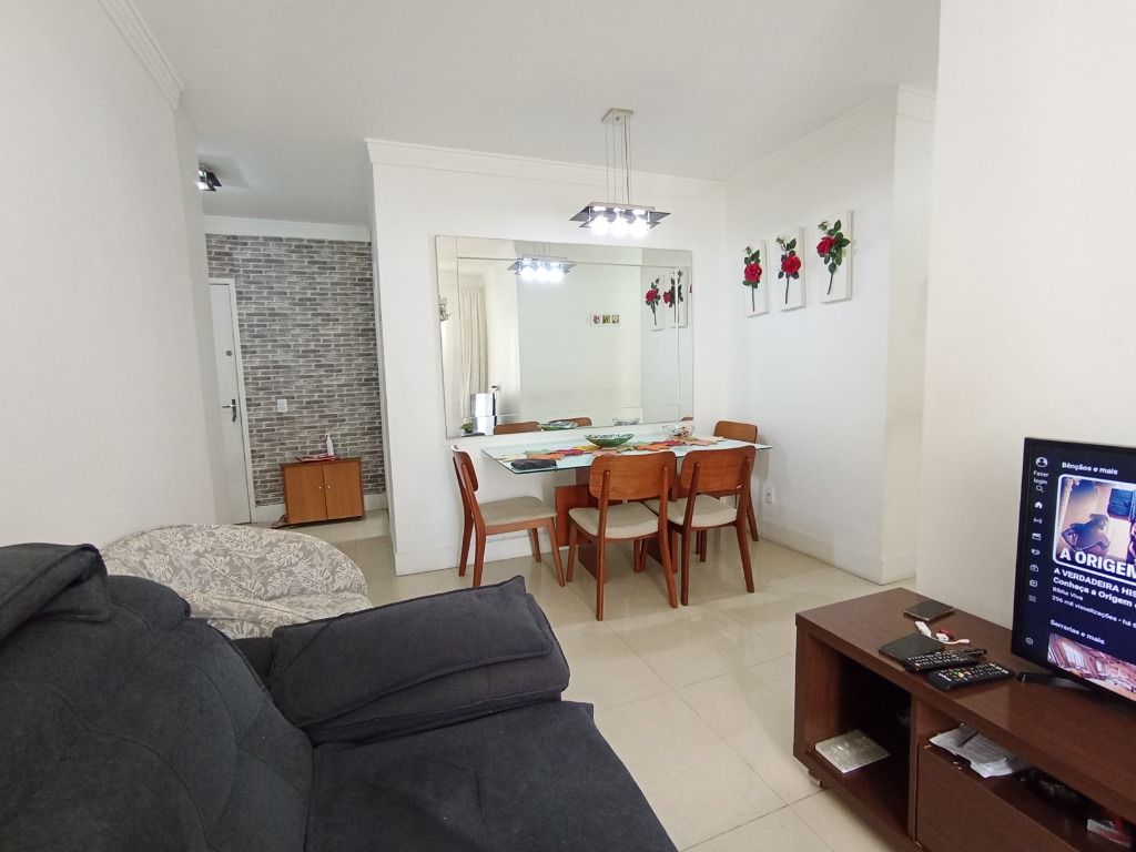 Apartamento à venda com 3 quartos, 69m² - Foto 1