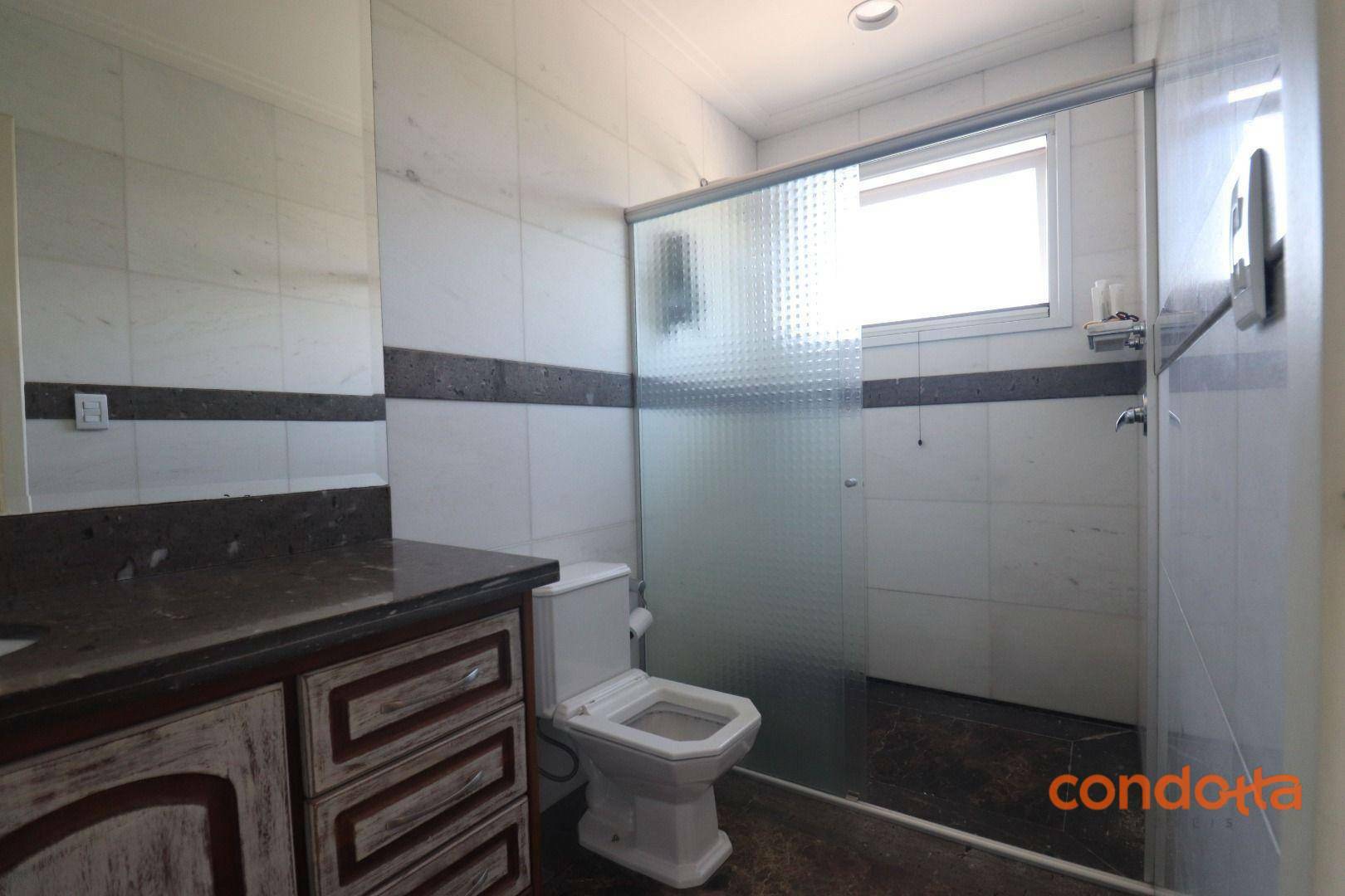 Casa de Condomínio para alugar com 5 quartos, 450m² - Foto 25