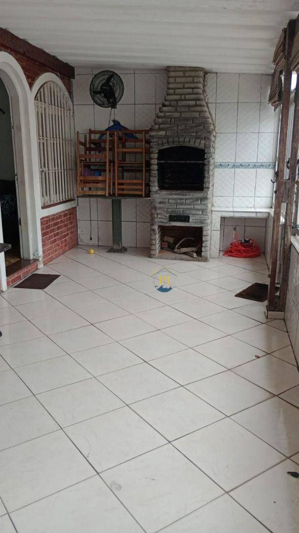 Casa à venda com 2 quartos, 70m² - Foto 13