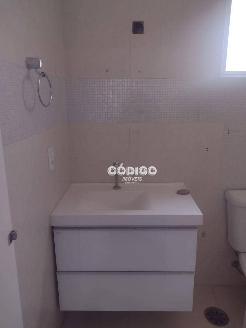 Apartamento para alugar com 3 quartos, 64m² - Foto 26