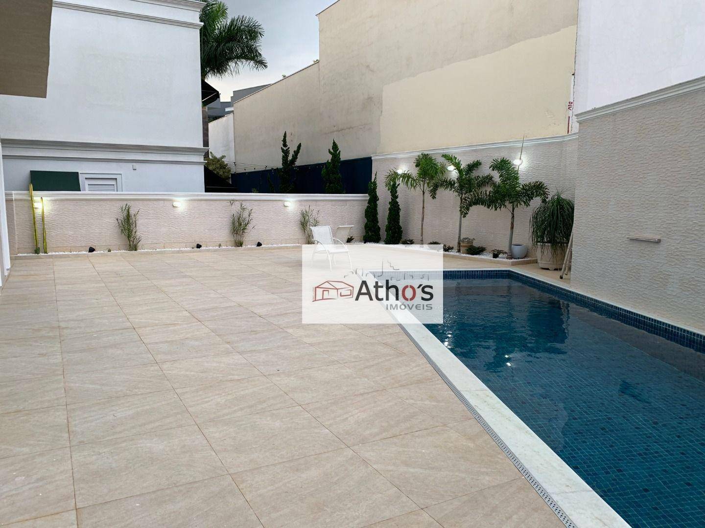 Sobrado à venda com 4 quartos, 355m² - Foto 14