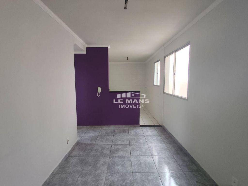 Apartamento, 2 quartos, 46 m² - Foto 2