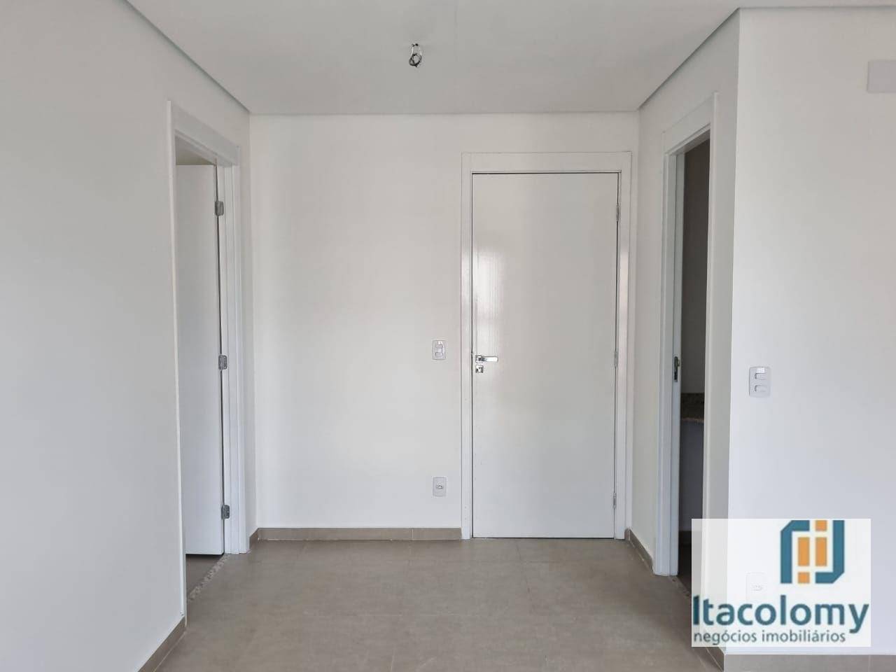 Apartamento à venda com 1 quarto, 40m² - Foto 4