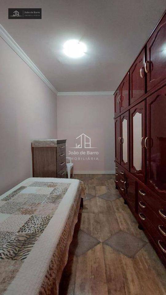 Sobrado à venda com 4 quartos, 180m² - Foto 13