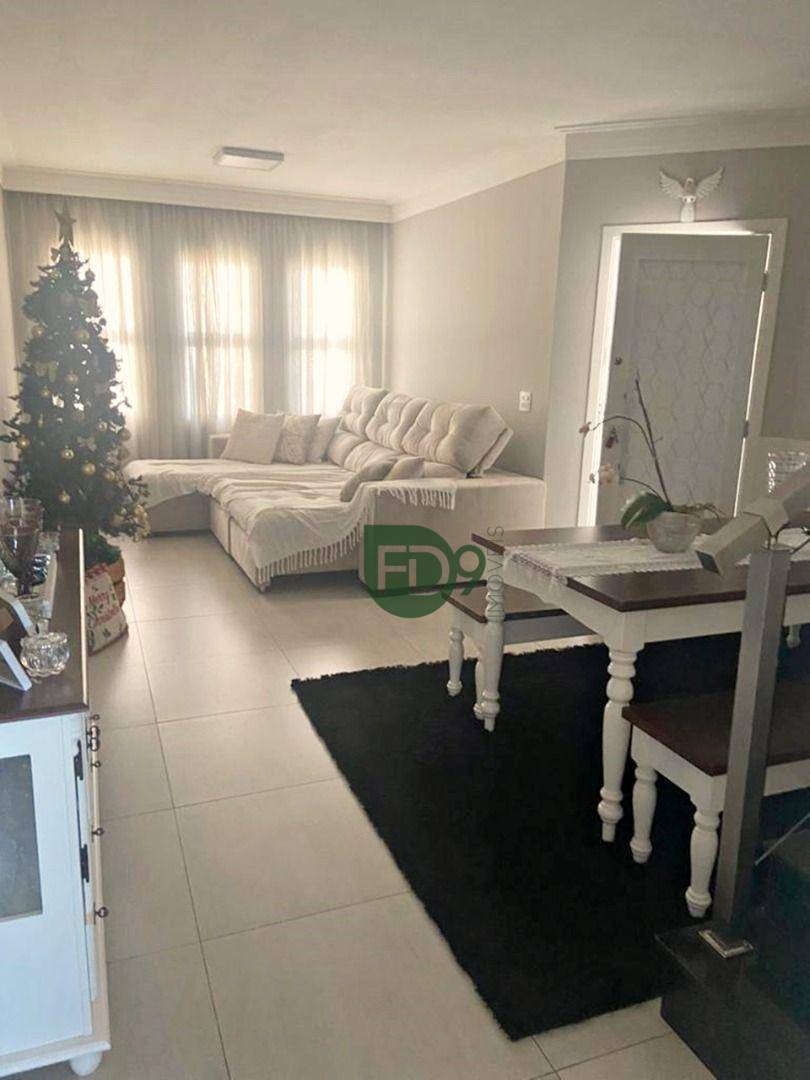 Casa à venda com 3 quartos, 140m² - Foto 4