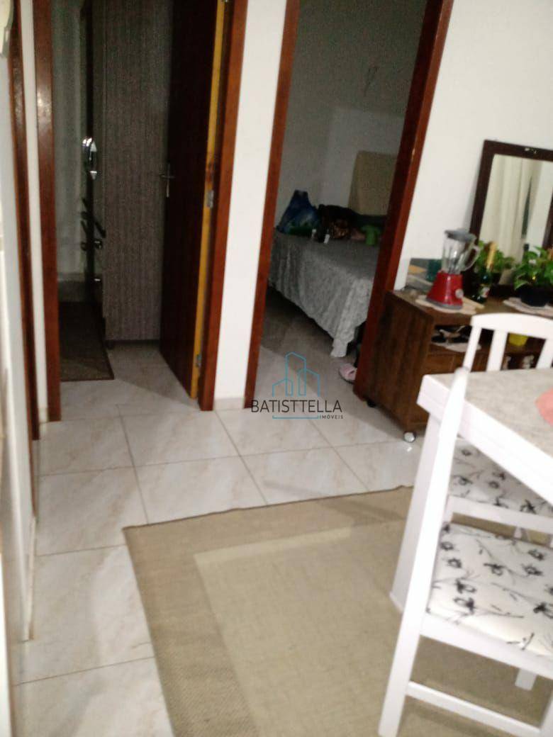 Apartamento à venda com 2 quartos, 48m² - Foto 5