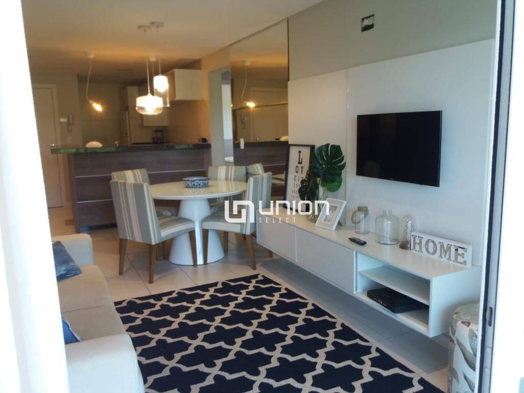 Apartamento à venda com 2 quartos, 78m² - Foto 3