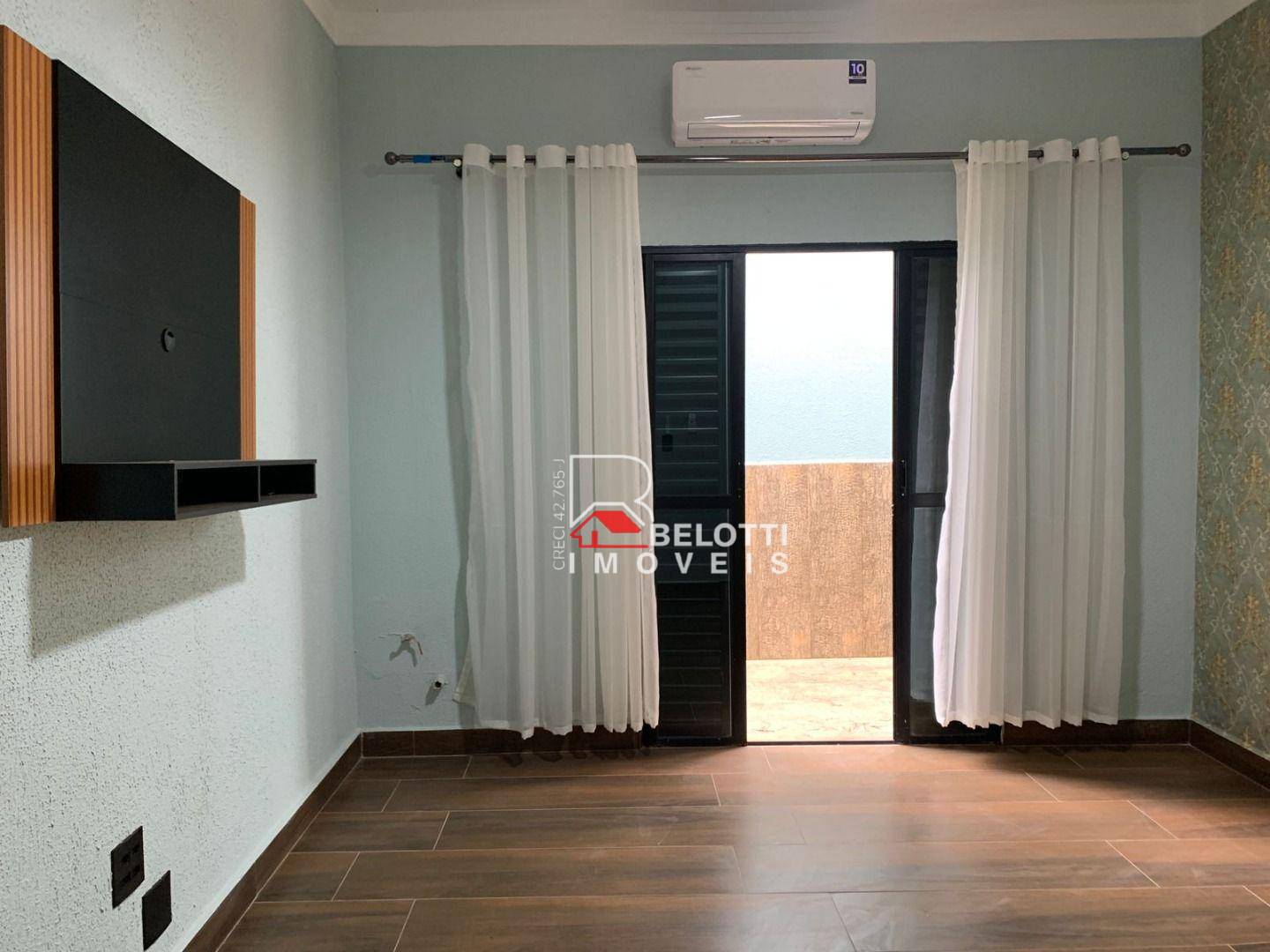 Casa à venda e aluguel com 3 quartos, 201m² - Foto 9