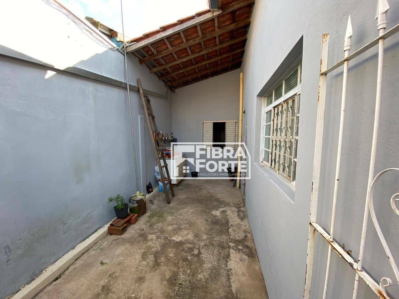 Casa à venda com 3 quartos, 215m² - Foto 24