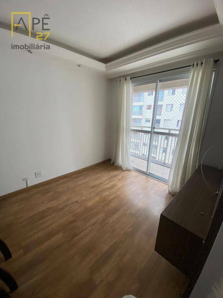 Apartamento à venda com 3 quartos, 65m² - Foto 4