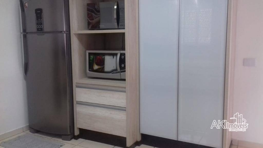 Sobrado à venda com 2 quartos, 318m² - Foto 18