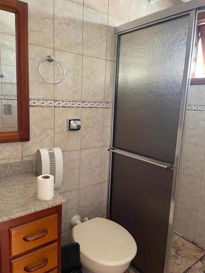 Prédio Inteiro para alugar com 2 quartos, 63m² - Foto 13