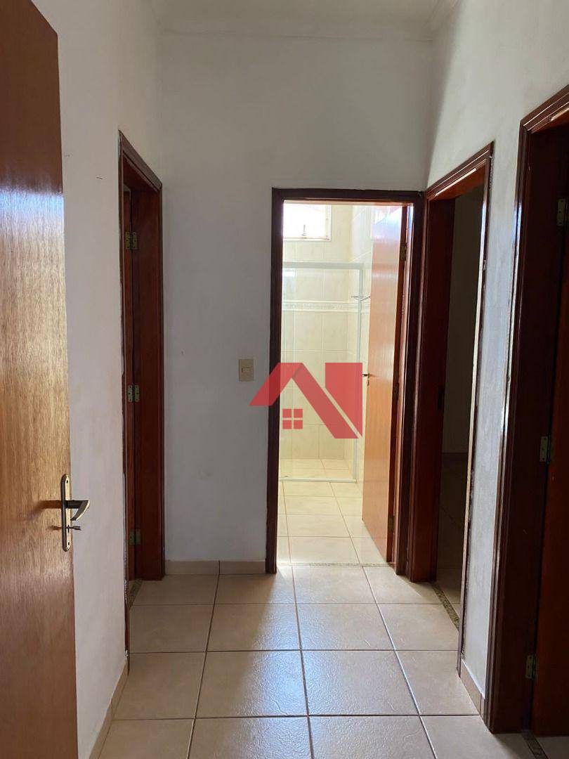 Casa à venda com 3 quartos, 107m² - Foto 14