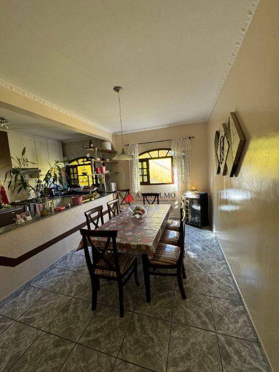 Sobrado à venda com 3 quartos, 196m² - Foto 2