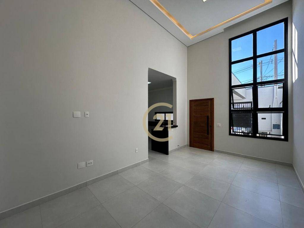 Casa à venda com 3 quartos, 127m² - Foto 2