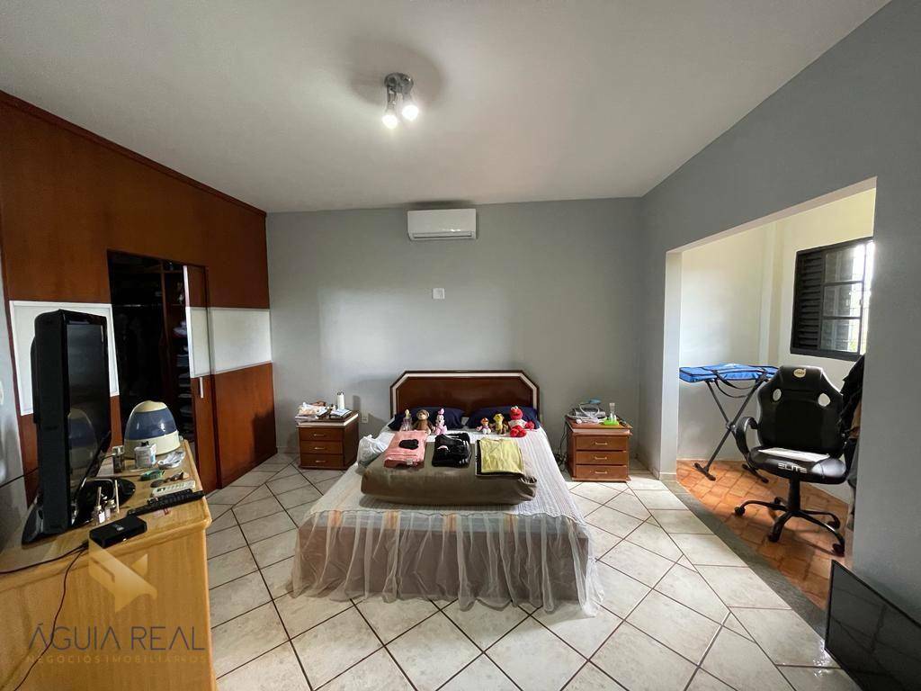 Sobrado à venda com 4 quartos, 254m² - Foto 21