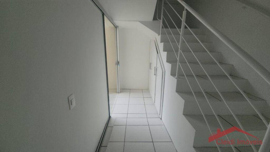 Casa para alugar, 300m² - Foto 14