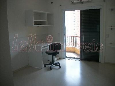 Apartamento à venda com 3 quartos, 250m² - Foto 4