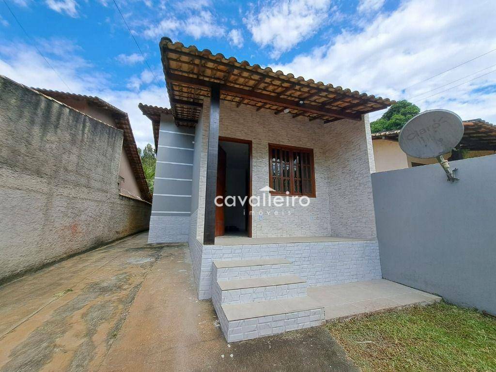 Casa à venda com 2 quartos, 64m² - Foto 1