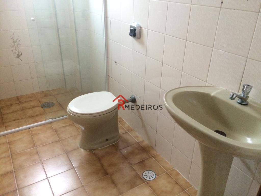 Apartamento à venda com 1 quarto, 43m² - Foto 11