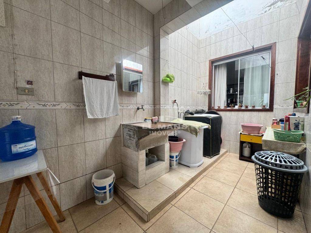 Casa à venda com 3 quartos, 195m² - Foto 23